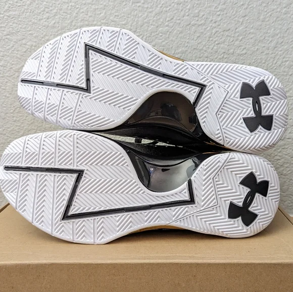 Under Armour Curry 1 "MVP" - Picture 13 of 14